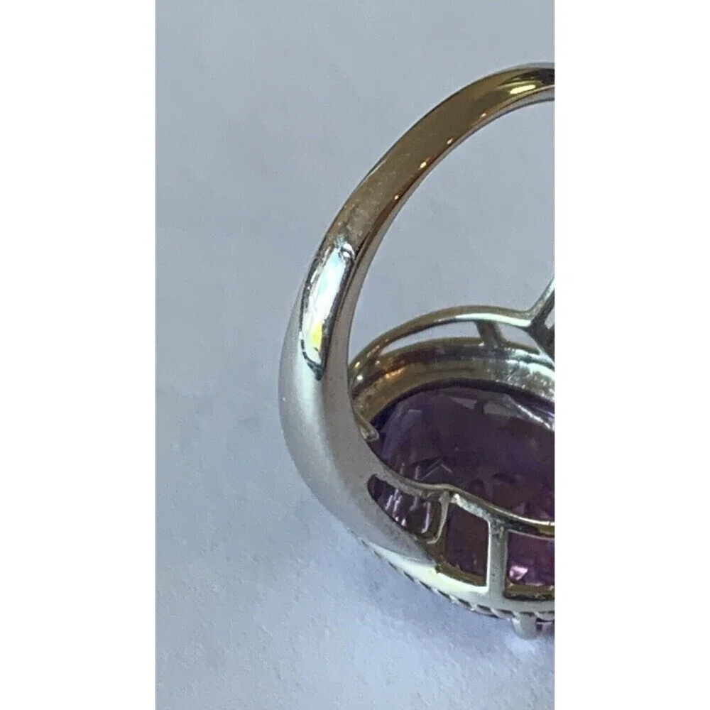 7.7 ct Genuine Purple Amethyst Ring Size‎ 7 Rhodium Plated .925 Sterling Silver